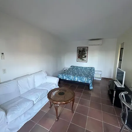 Apartment Semaphore, Piscine, Parking Prive