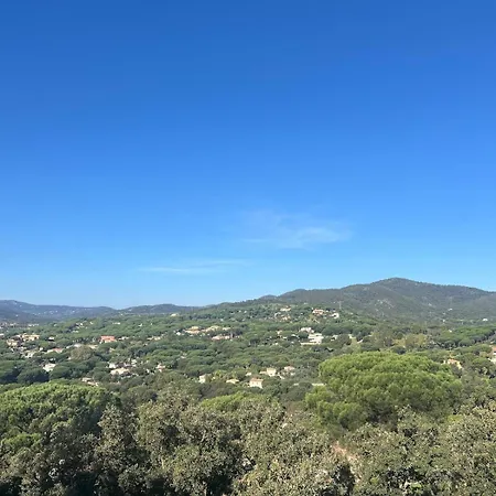 Apartment Semaphore, Piscine, Parking Prive Sainte-Maxime