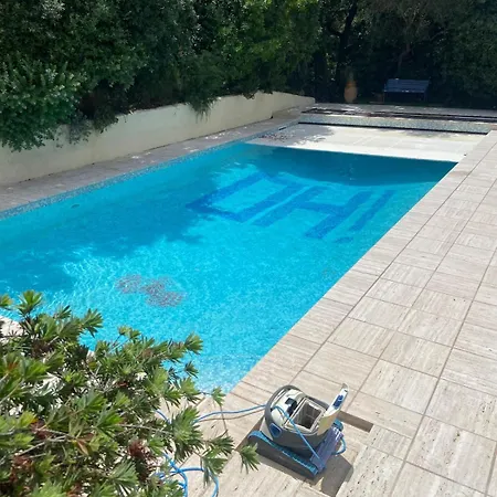 Apartment Semaphore, Piscine, Parking Prive Sainte-Maxime